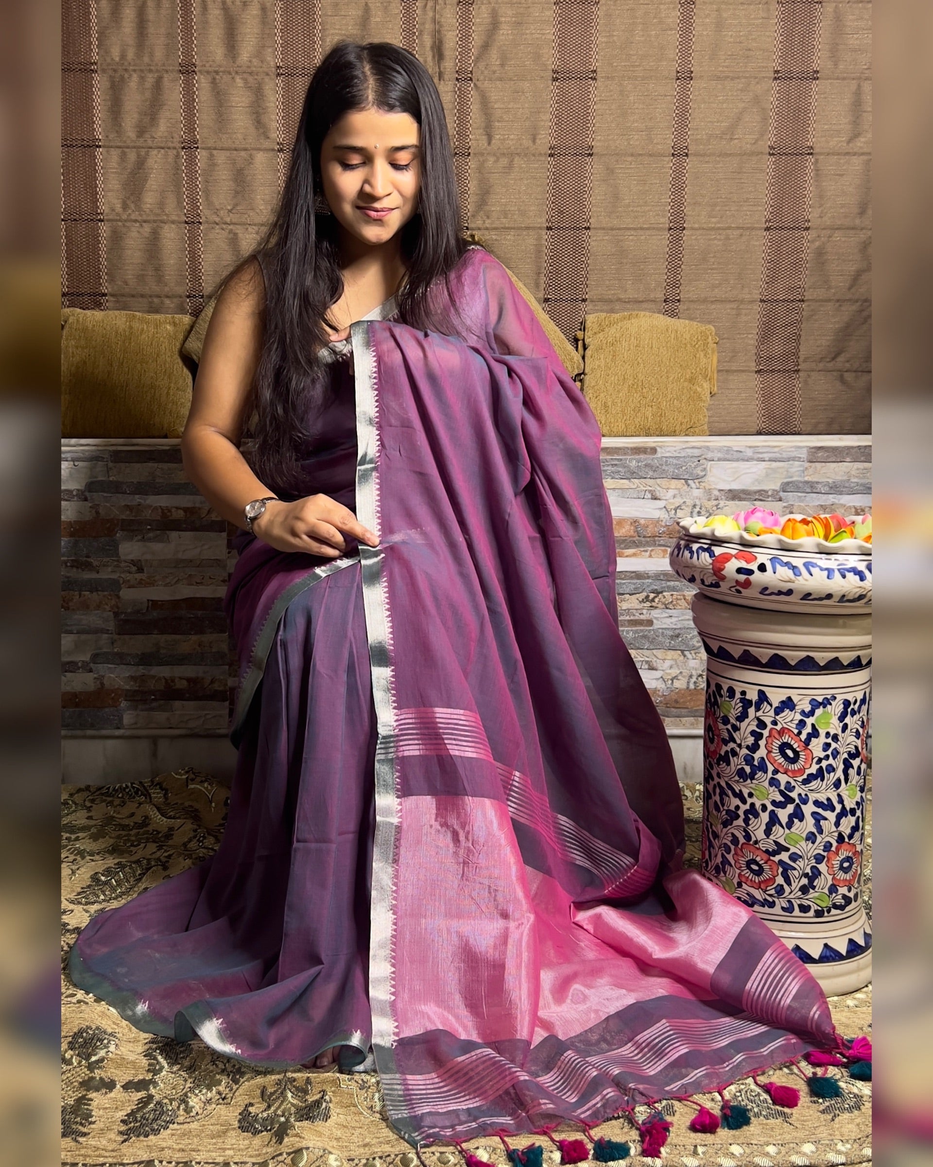 Jaamni Mor- soft and comfortable dual tone purple pink mangalgiri handloom cotton saree by Shopaame