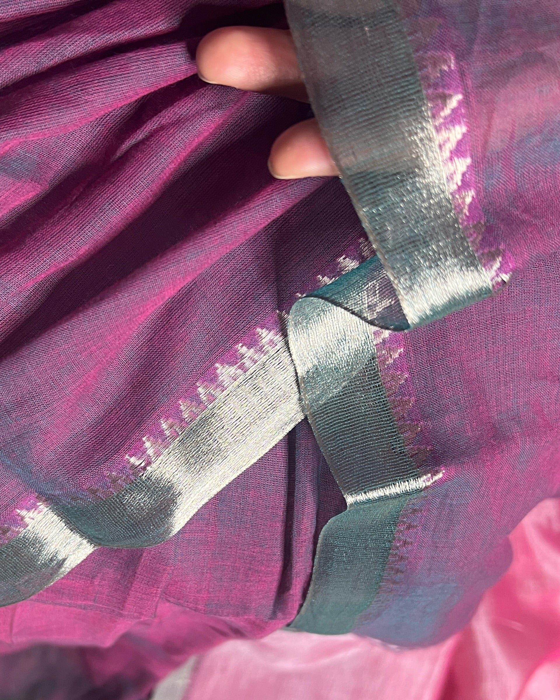 Comfortable purple mangalgiri handloom cotton saree by Shopaame with zari velvet border.