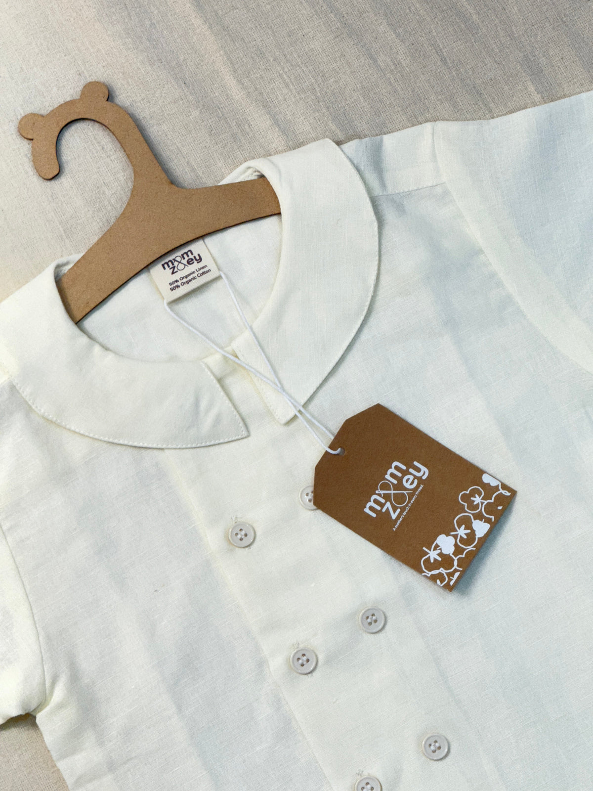 Oslo organic cotton-linen kids shirt close-up of fabric weave and natural corozo buttons