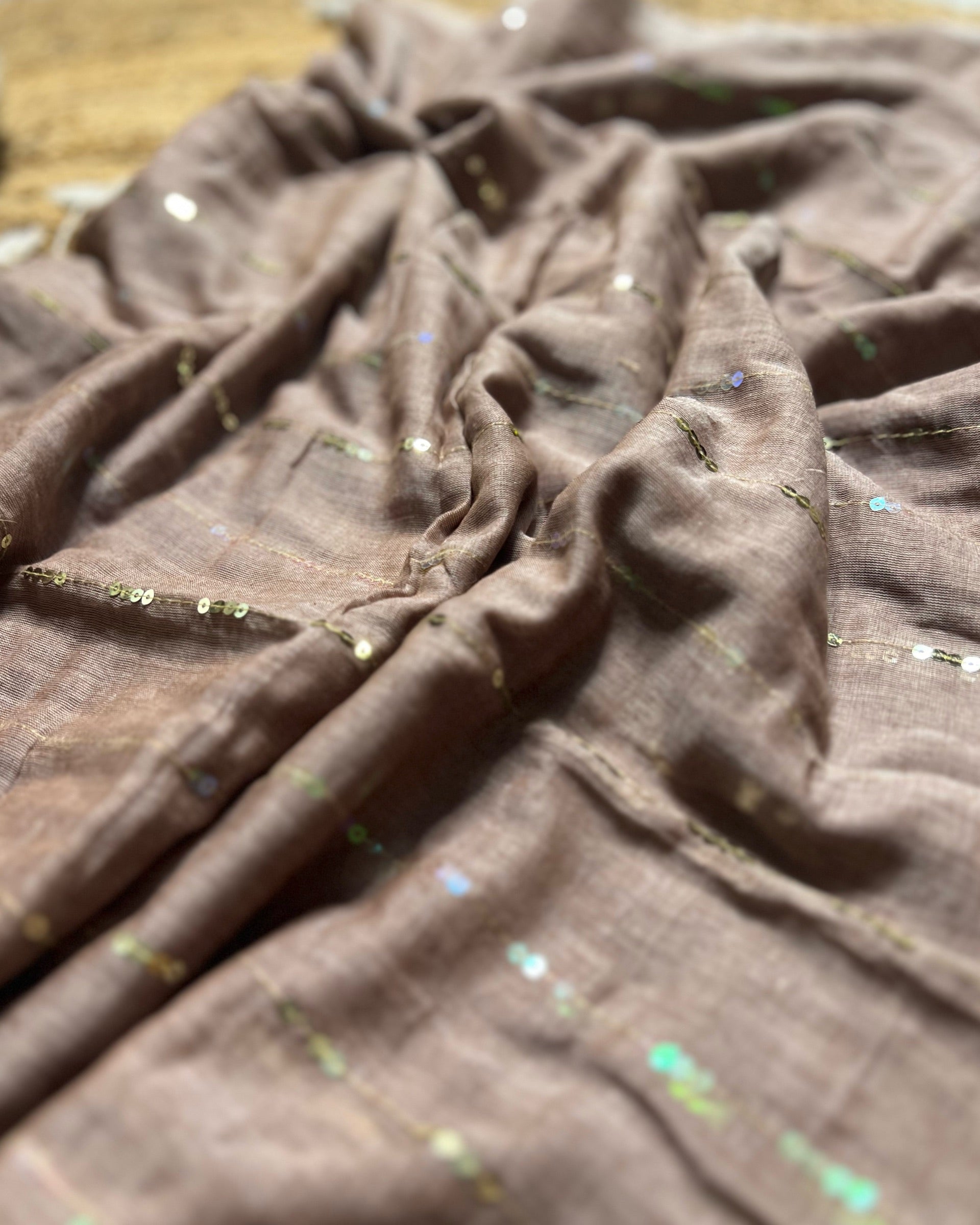 Ghughoo grey taupe saree crafted with breathable fabric and lightweight comfort