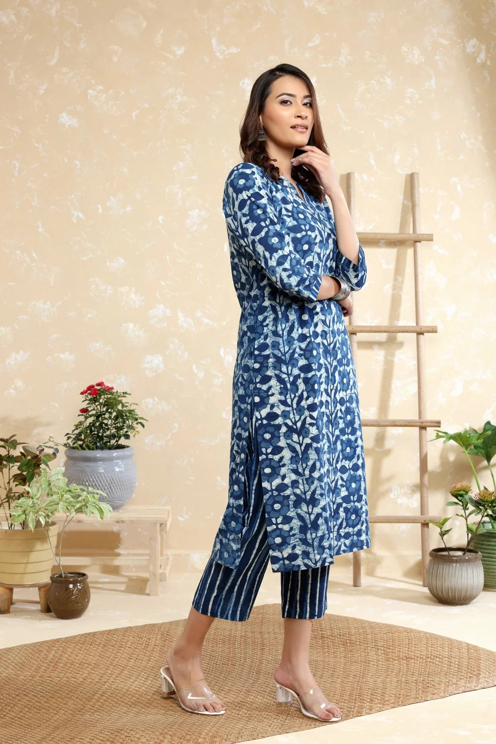 Indigo Pure Cotton Floral Big Block Print Kurta Set-Sutra Art of Clothing