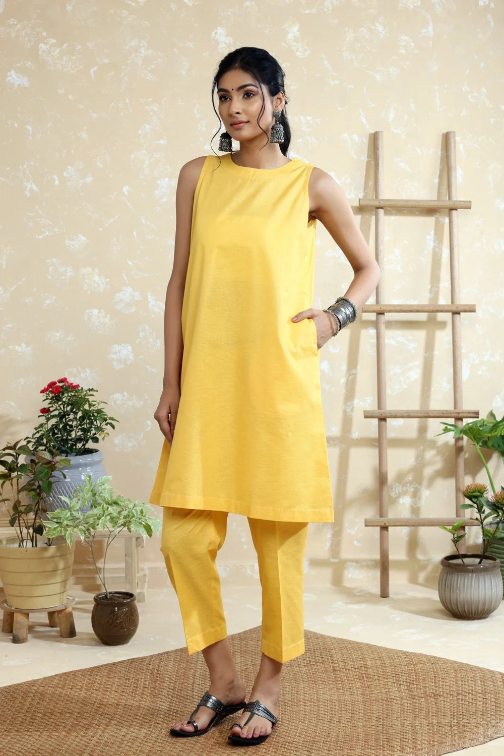 Yellow Cotton Linen Tapered Pant-Sutra Art of Clothing