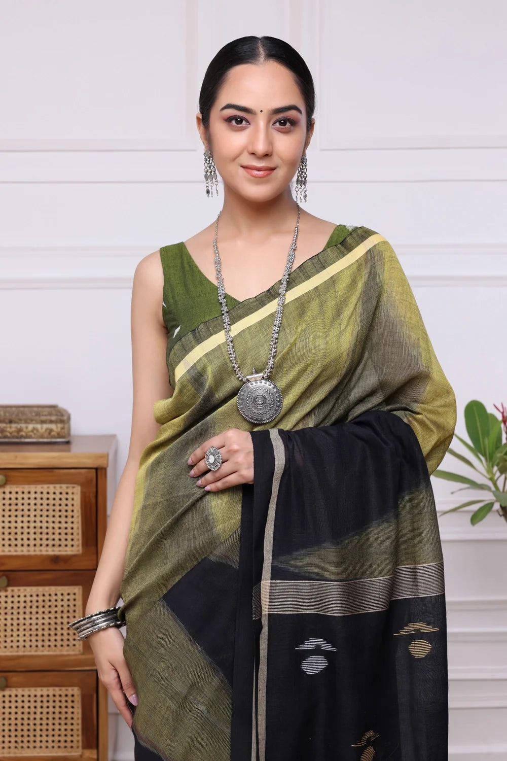 Olive Jamdani Blouse-Sutra Art of Clothing