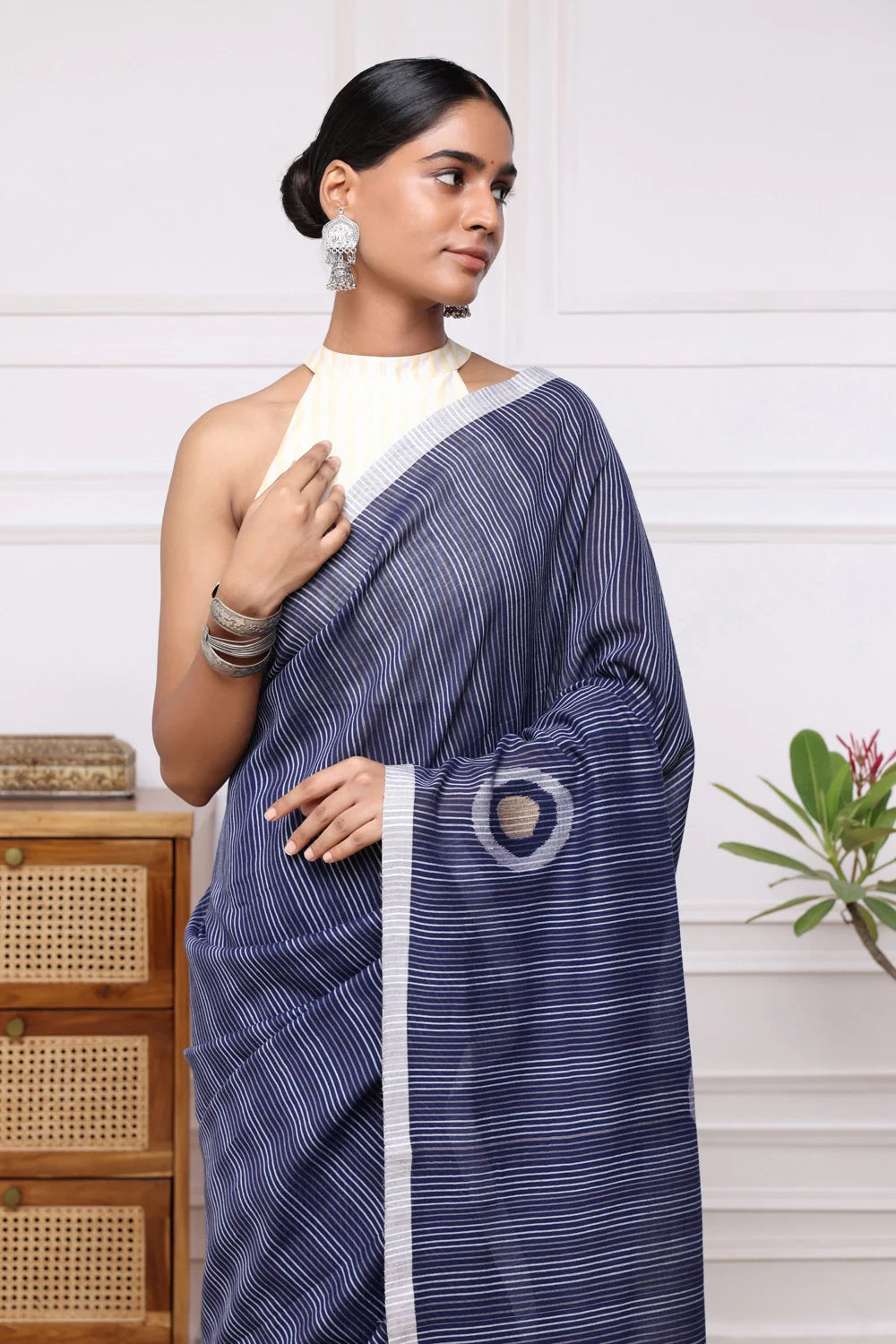 Handloom Blue Stripes Mul Cotton Eye Ball Saree-Sutra Art of Clothing