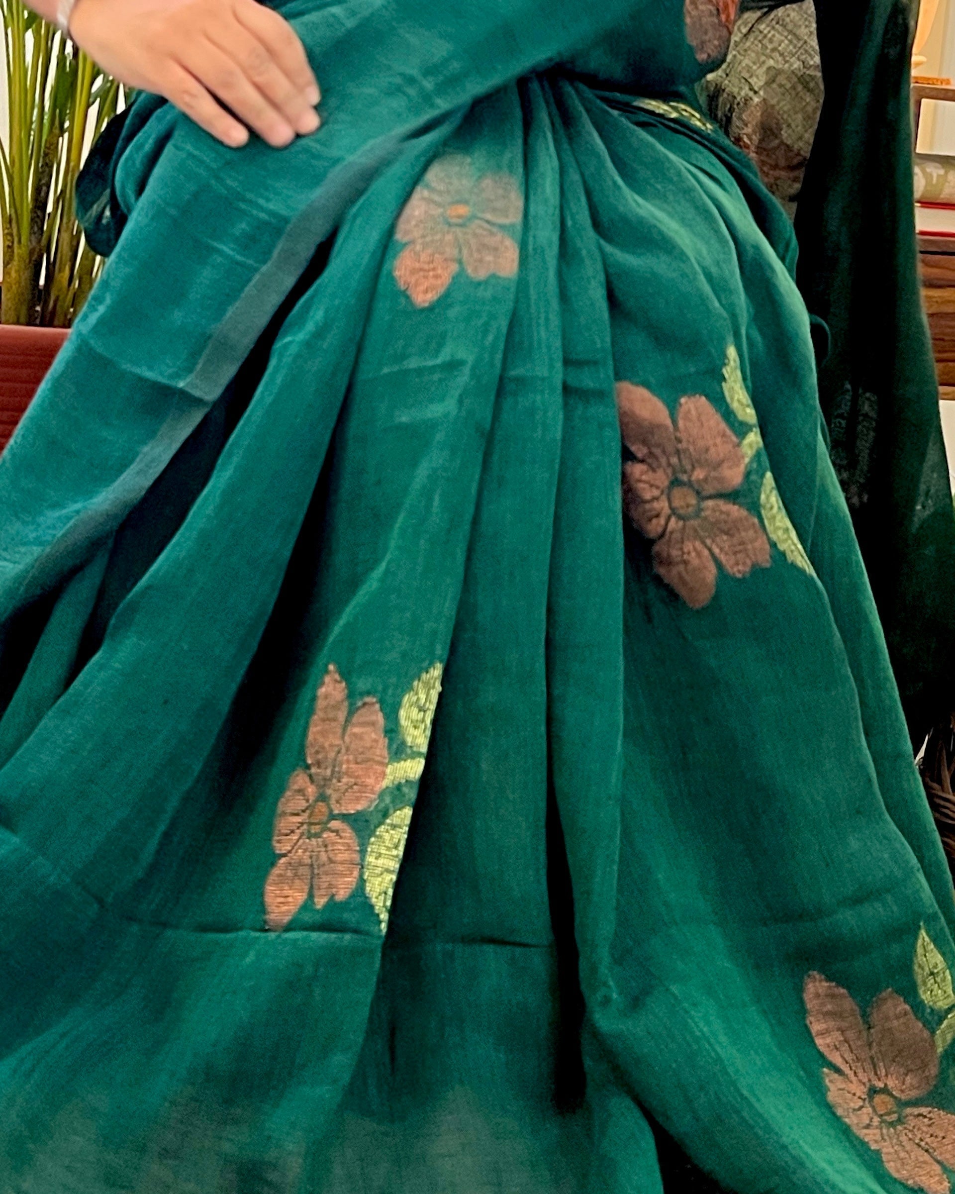 Linen cotton emerald green handloom saree