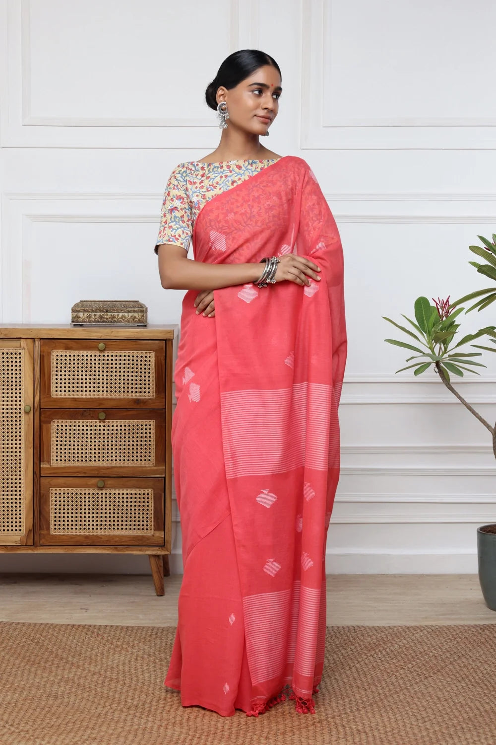 Handloom Watermelon Pink Mulmul Cotton Jamdani Saree-Sutra Art of Clothing