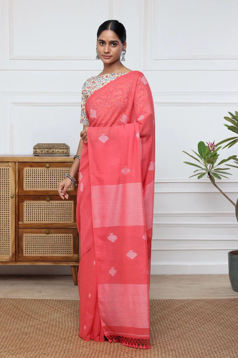 Handloom Watermelon Pink Mulmul Cotton Jamdani Saree-Sutra Art of Clothing