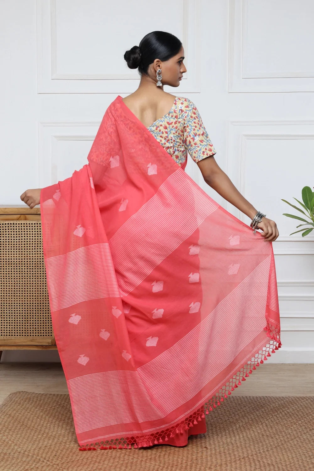 Handloom Watermelon Pink Mulmul Cotton Jamdani Saree-Sutra Art of Clothing
