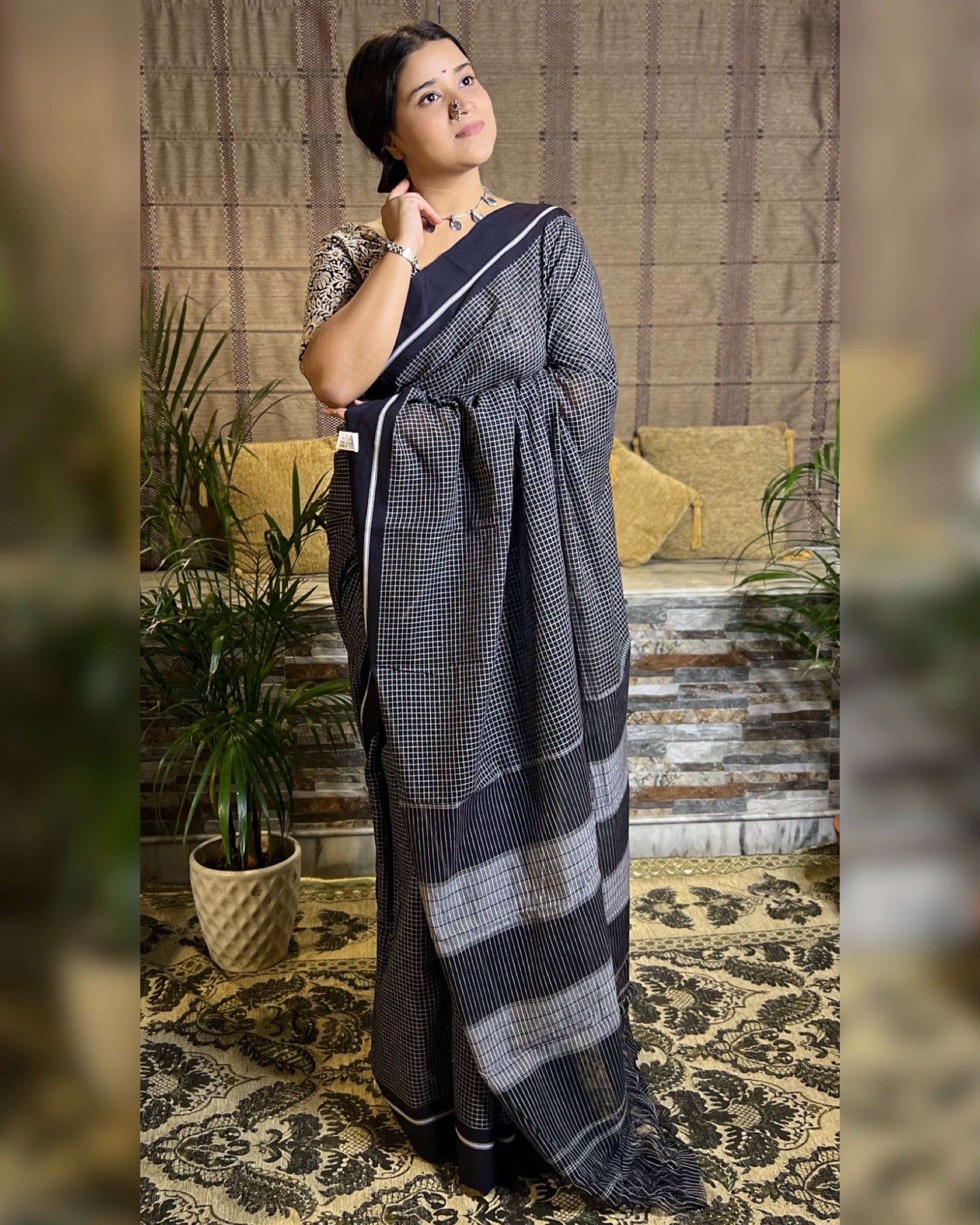Soft and Comfortable handloom cotton saree in black and white checks