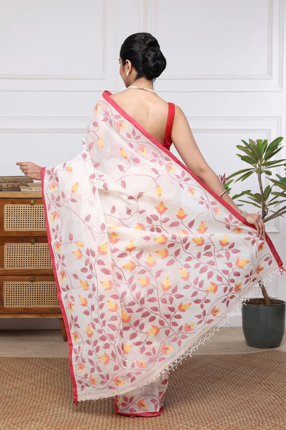 Handloom White & Red Pure Cotton Jamdani Saree-Sutra Art of Clothing