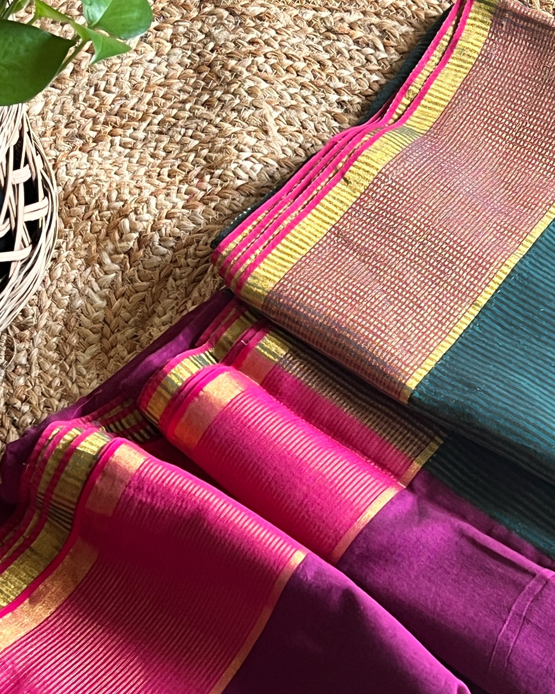 Zaraana Green Cotton Zari Handloom Saree by Shop Aame