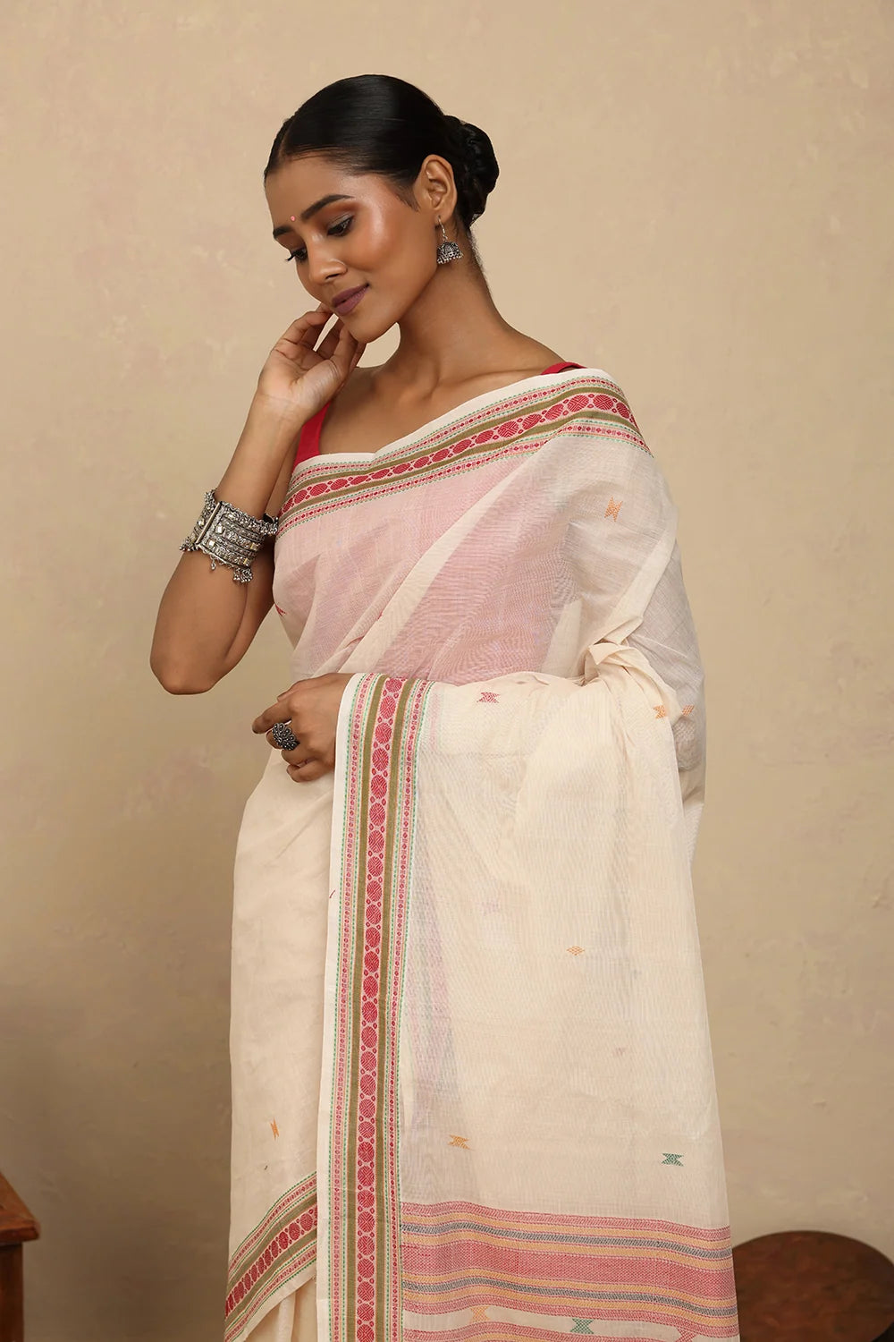 Handloom White Kanchi Cotton Saree-Sutra Art of Clothing