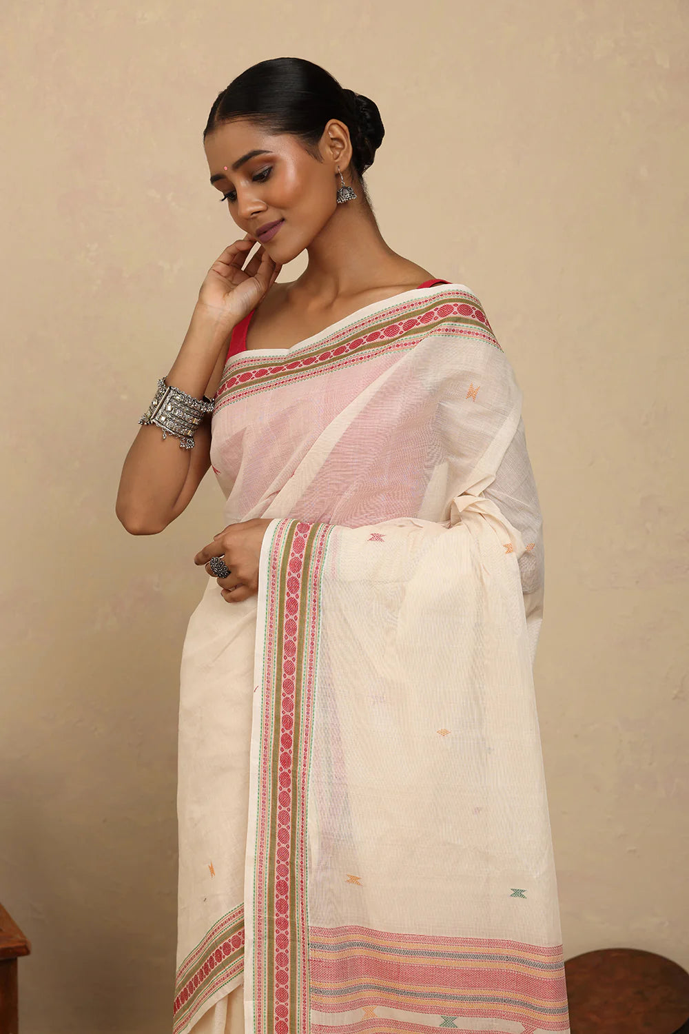 Handloom White Kanchi Cotton Saree-Sutra Art of Clothing
