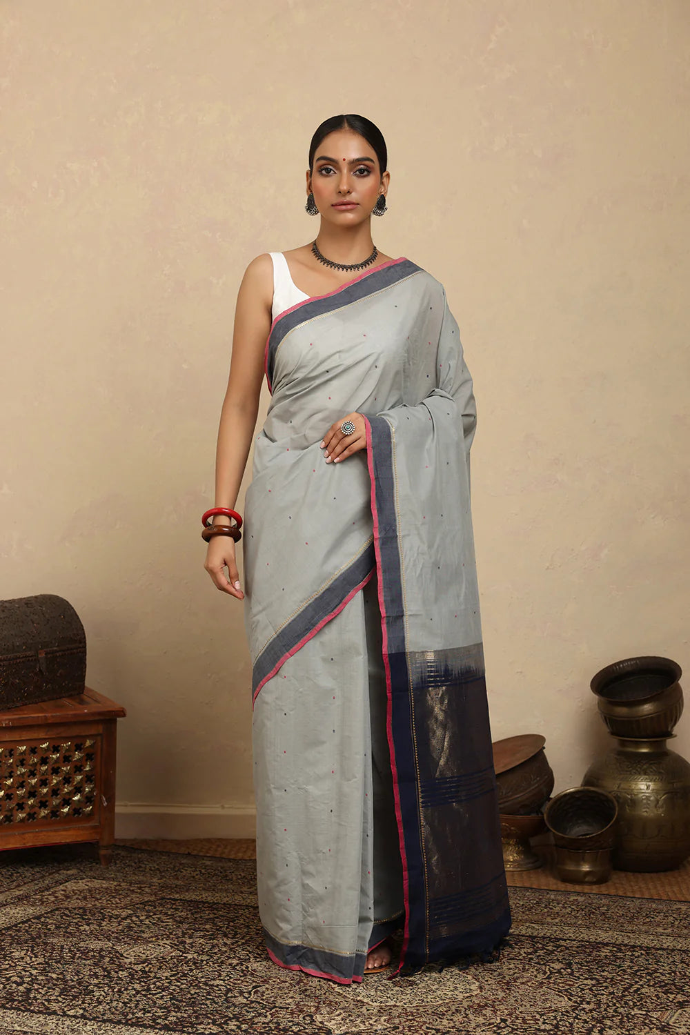 Handloom Soft Grey Kanchi Cotton Saree-Sutra Art of Clothing