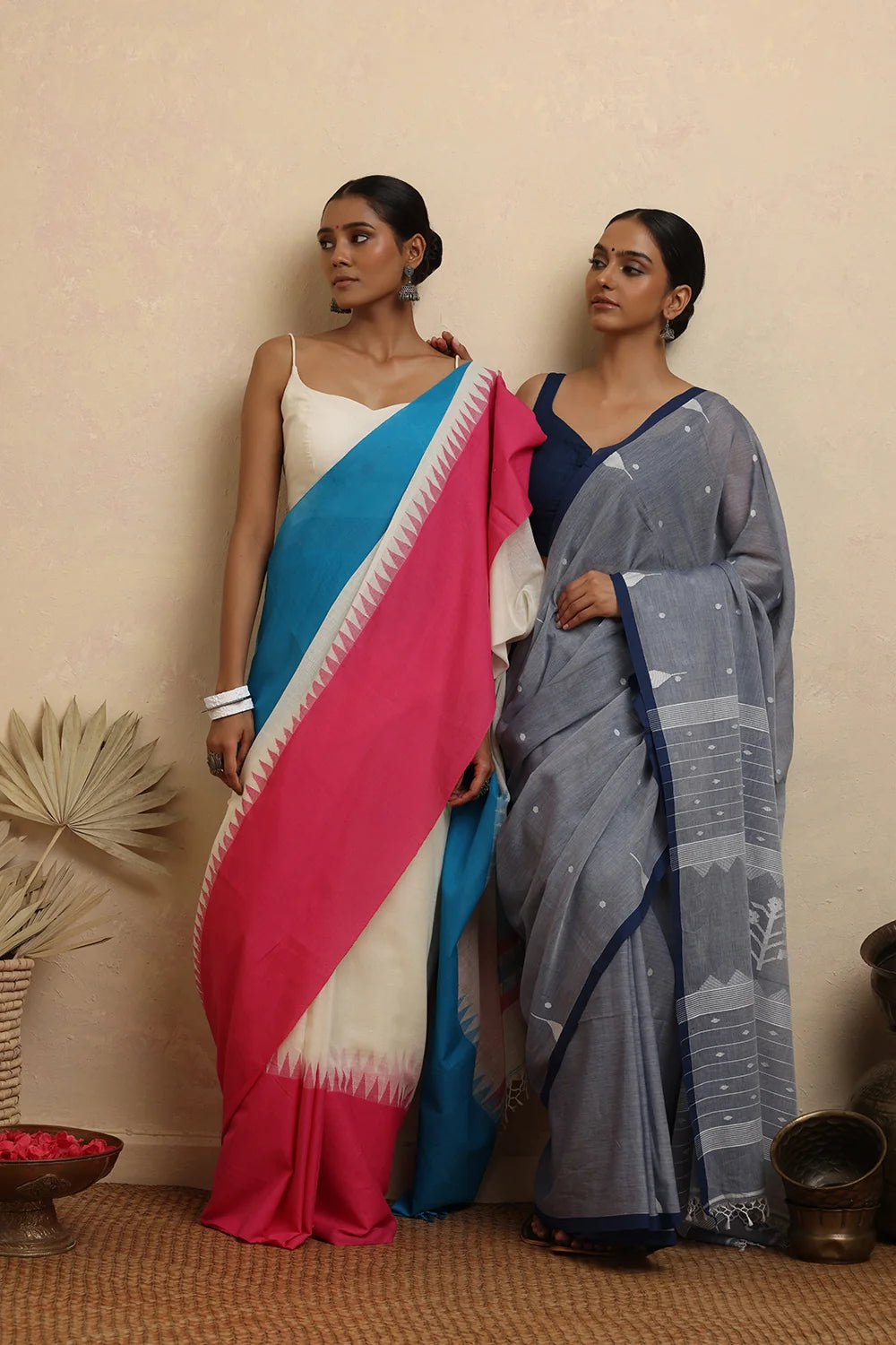 Handloom Grey Pure Cotton Jamdani Saree-Sutra Art of Clothing