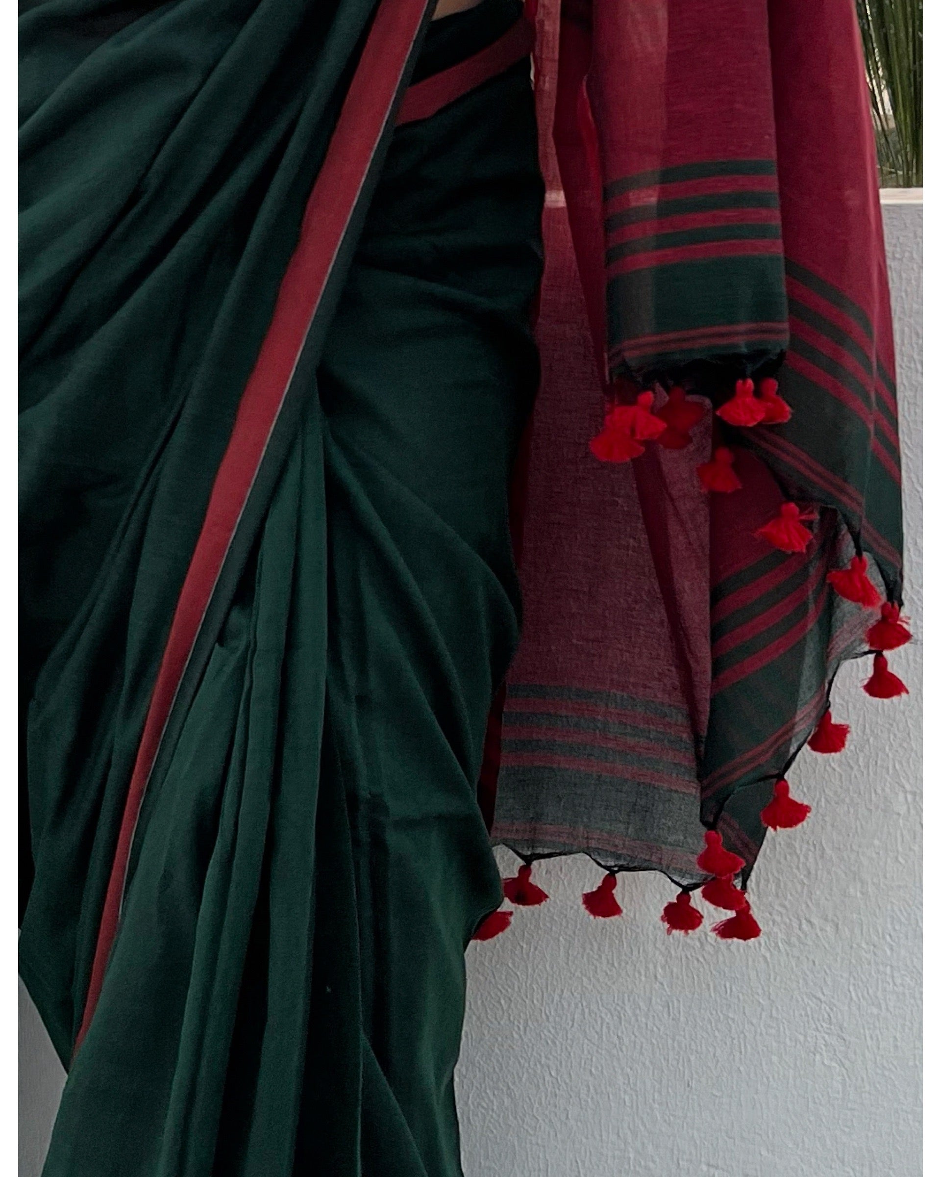 Green-maroon soft and comfortable Khadi cotton saree