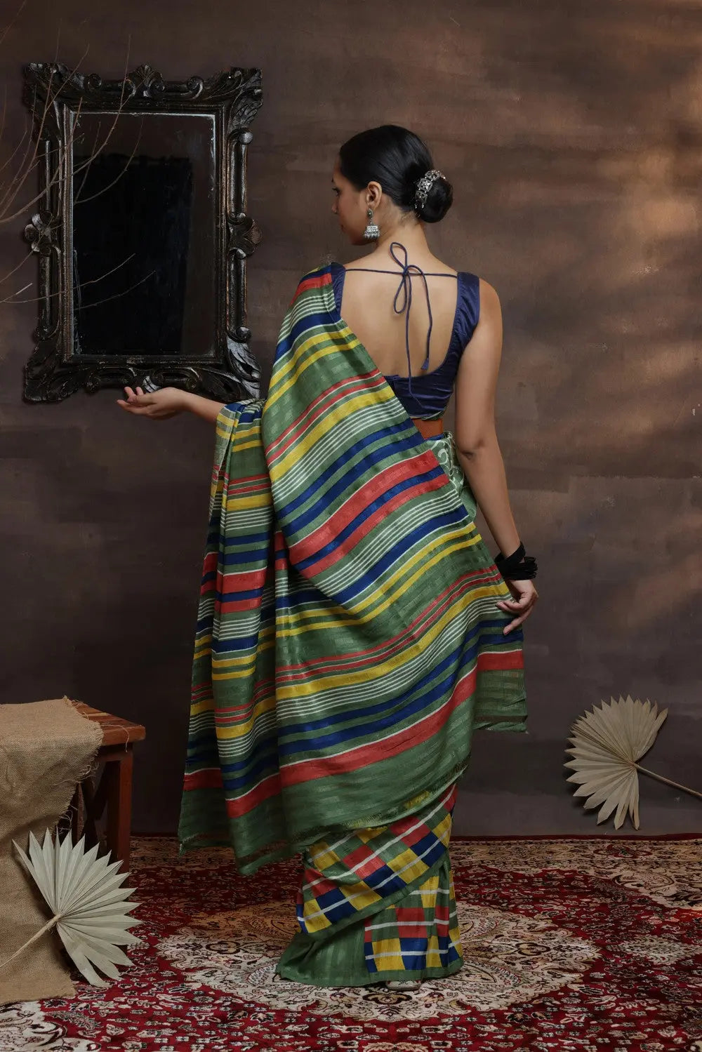 Leaf Green Handloom Pure Silk Hand Painted Saree-Sutra Art of Clothing