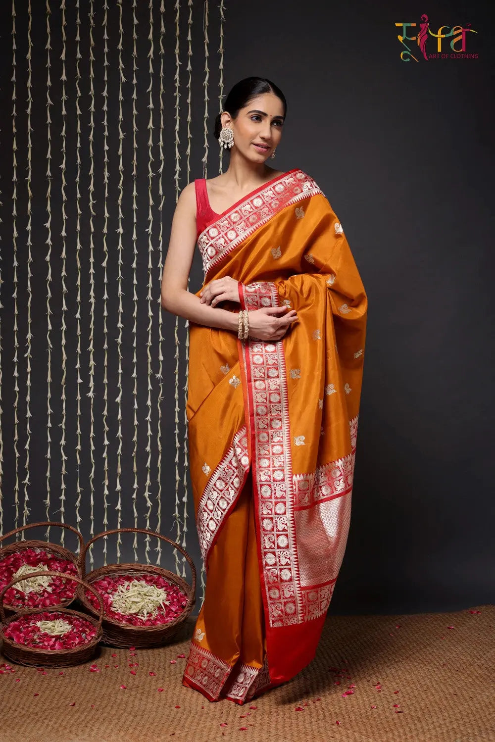 Handloom Mustard Banarasi Kanchi Pure Silk Saree-Sutra Art of Clothing