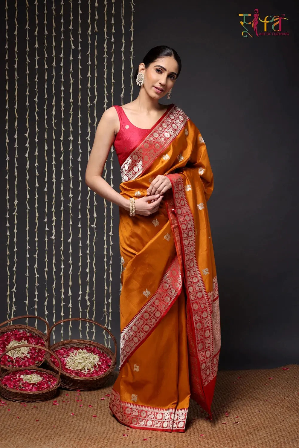 Handloom Mustard Banarasi Kanchi Pure Silk Saree-Sutra Art of Clothing