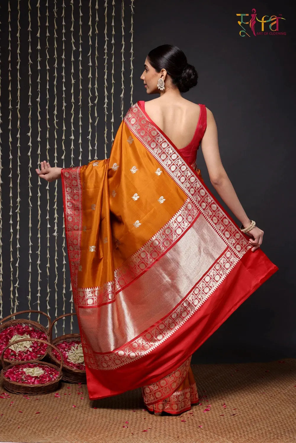 Handloom Mustard Banarasi Kanchi Pure Silk Saree-Sutra Art of Clothing