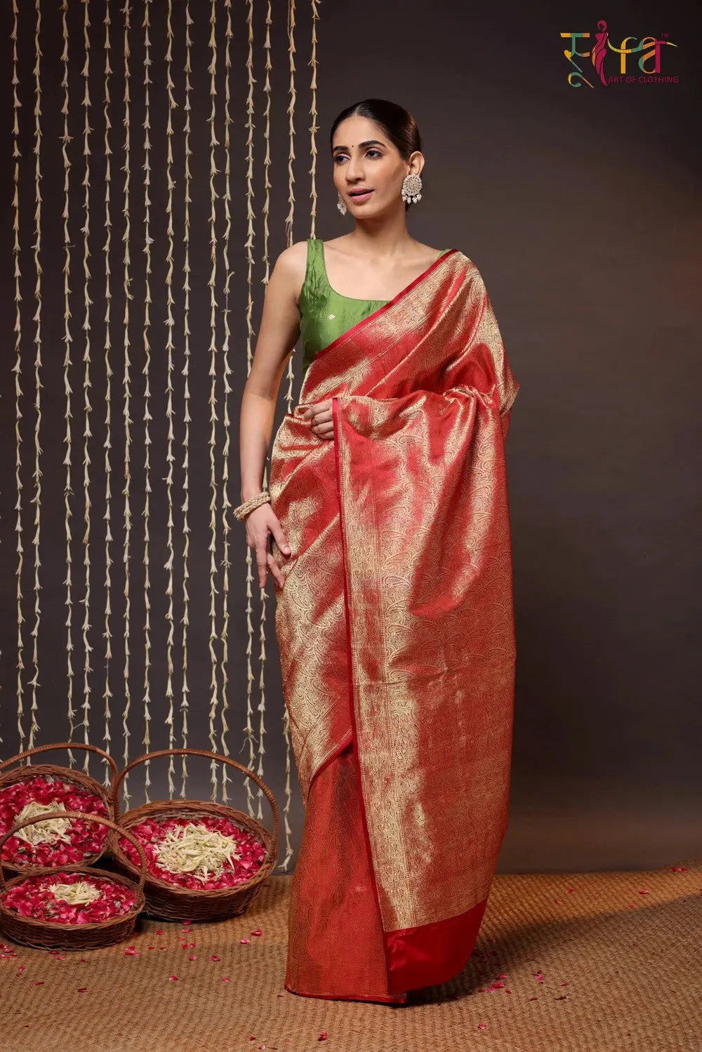 Ruby Red Handloom Pure Silk Tanchoi Banarasi Saree-Sutra Art of Clothing