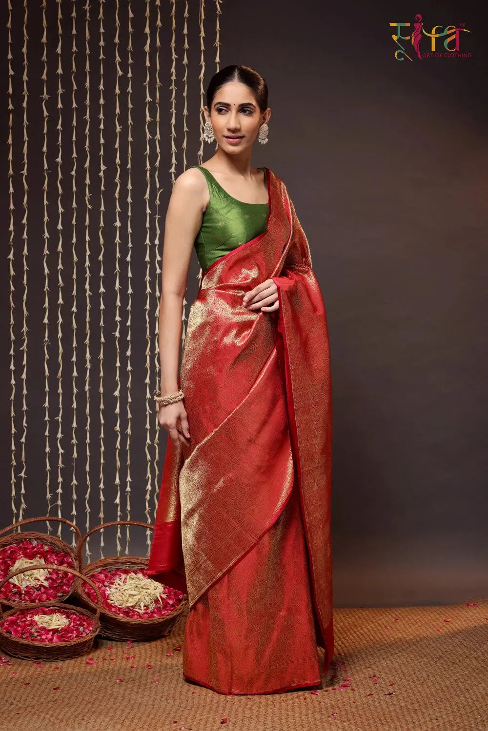 Ruby Red Handloom Pure Silk Tanchoi Banarasi Saree-Sutra Art of Clothing