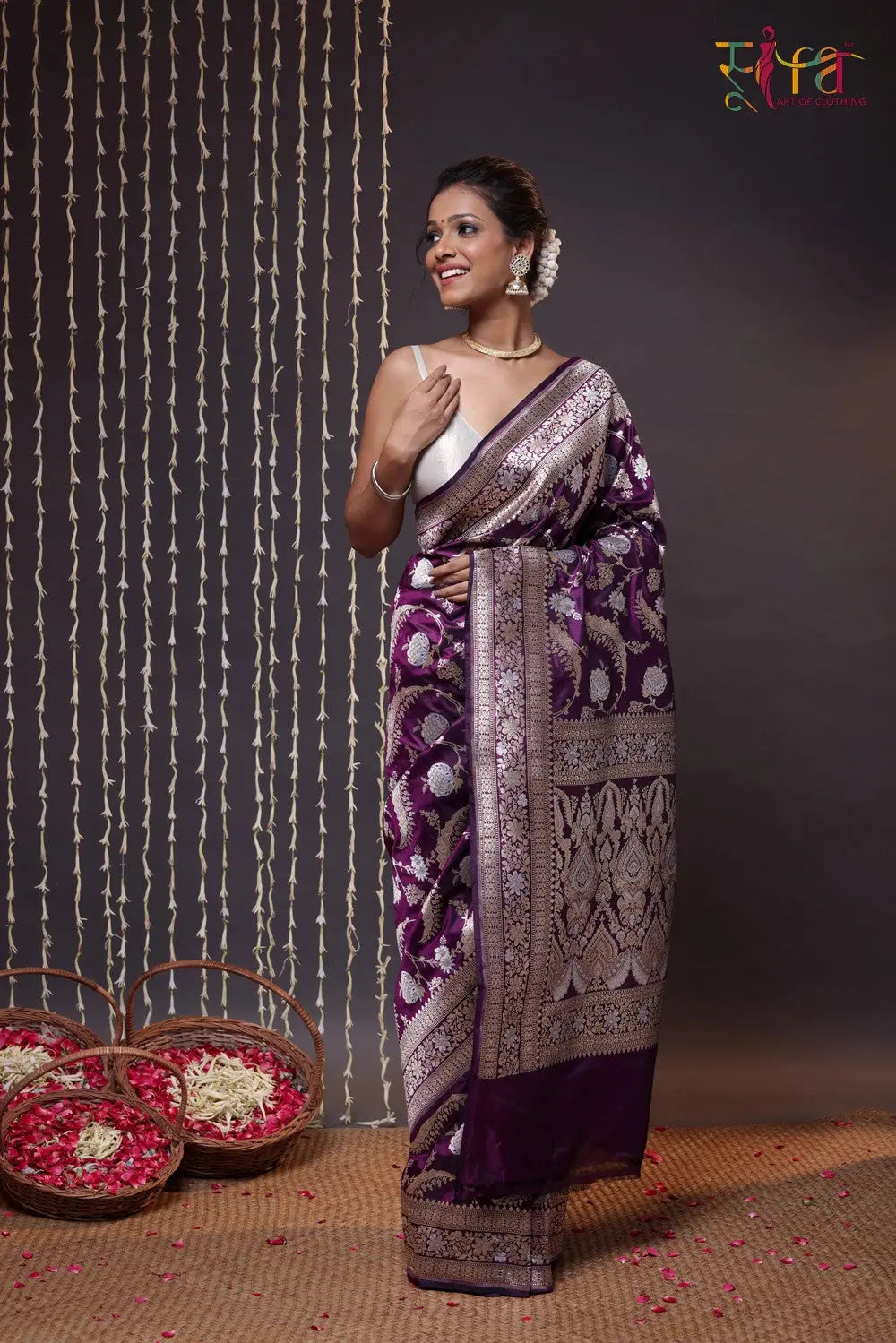 Handloom Voilet Pure Silk Banarasi Jangla Saree-Sutra Art of Clothing