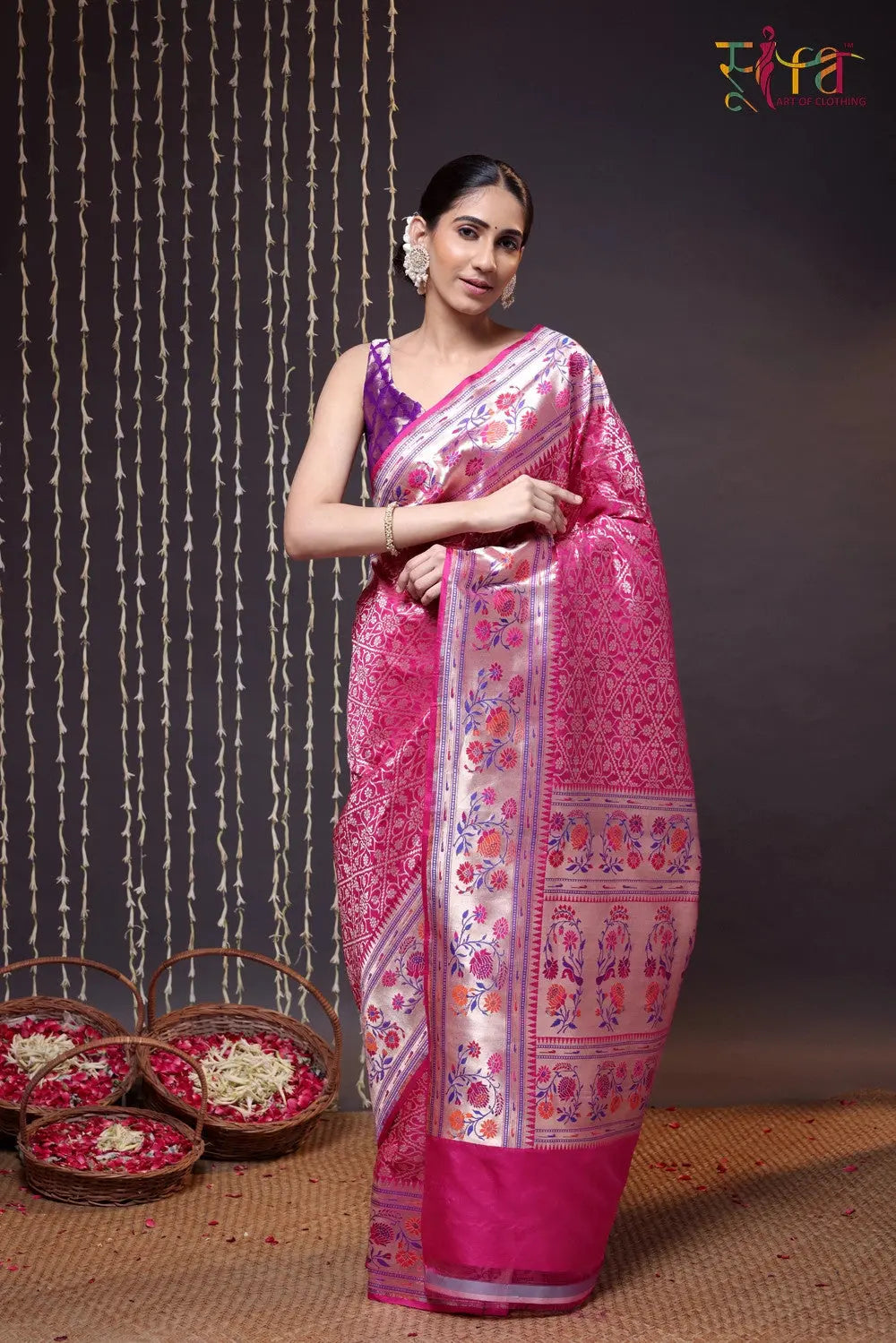 Magenta Handloom Pure Silk Banarasi Paithani Saree-Sutra Art of Clothing