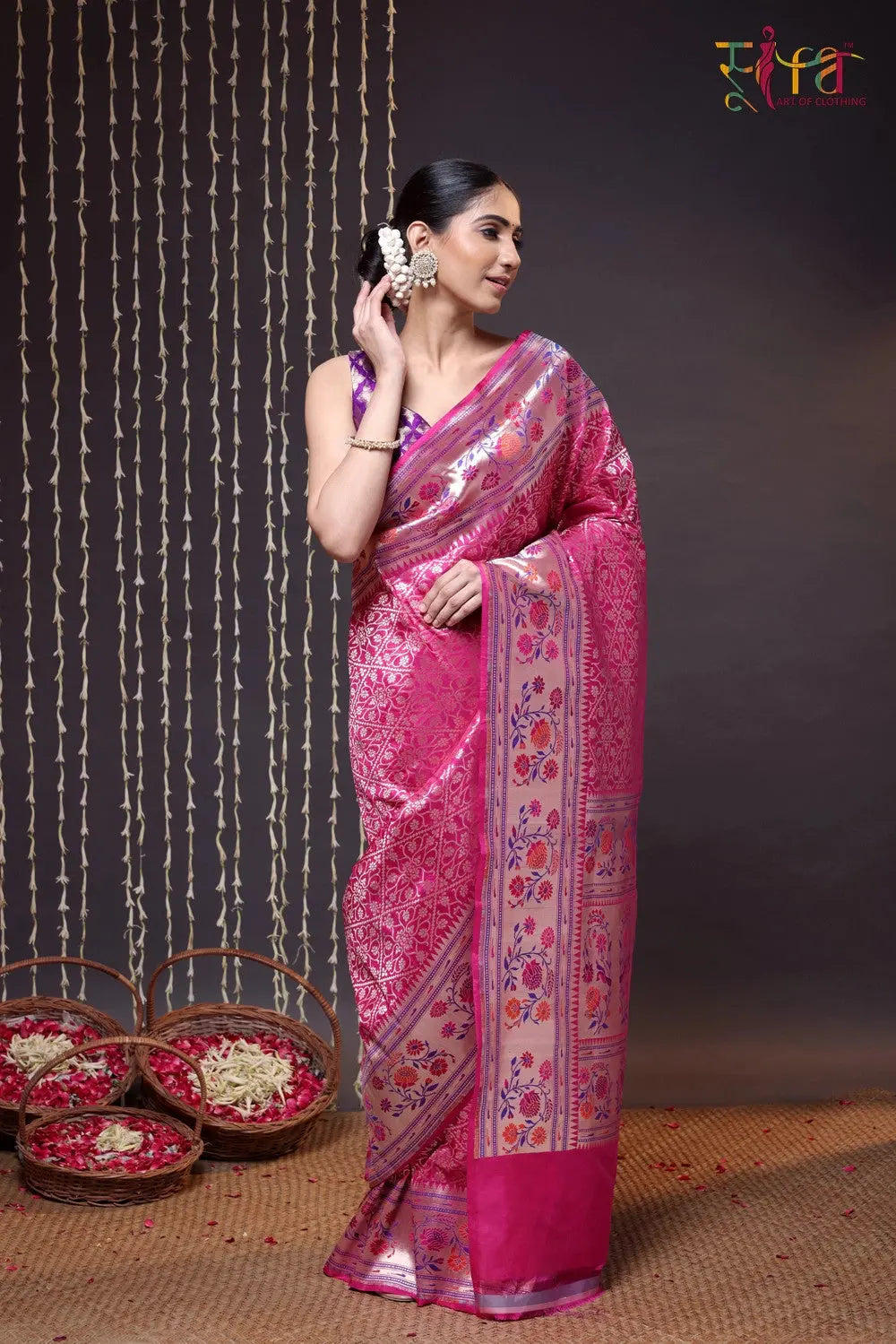 Magenta Handloom Pure Silk Banarasi Paithani Saree-Sutra Art of Clothing