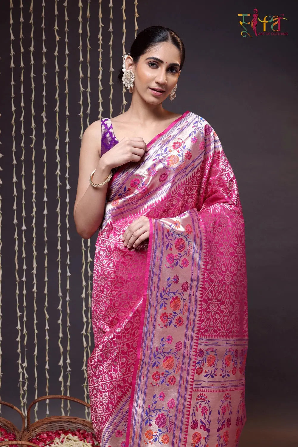 Magenta Handloom Pure Silk Banarasi Paithani Saree-Sutra Art of Clothing