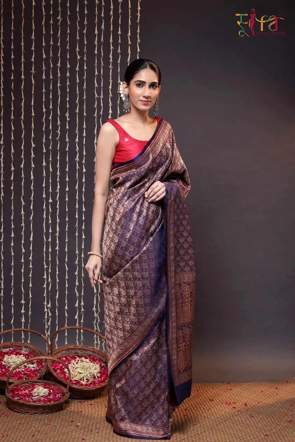 Dark Purple Handloom Pure Silk Tanchoi Banarasi Saree-Sutra Art of Clothing