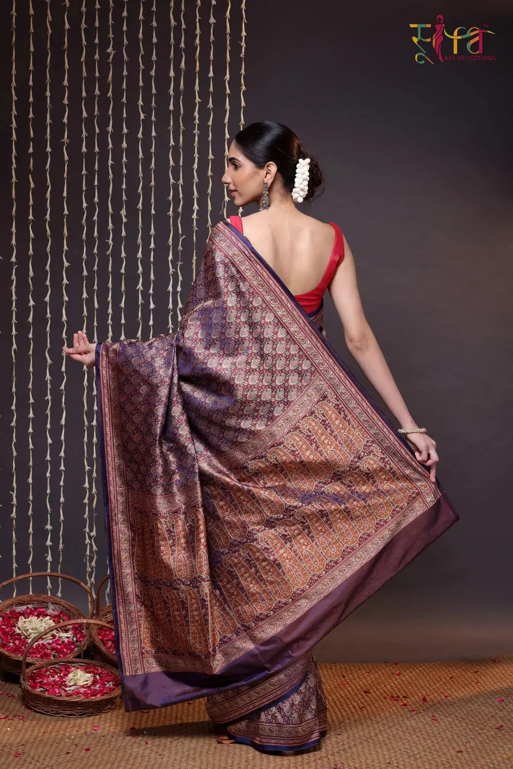 Dark Purple Handloom Pure Silk Tanchoi Banarasi Saree-Sutra Art of Clothing