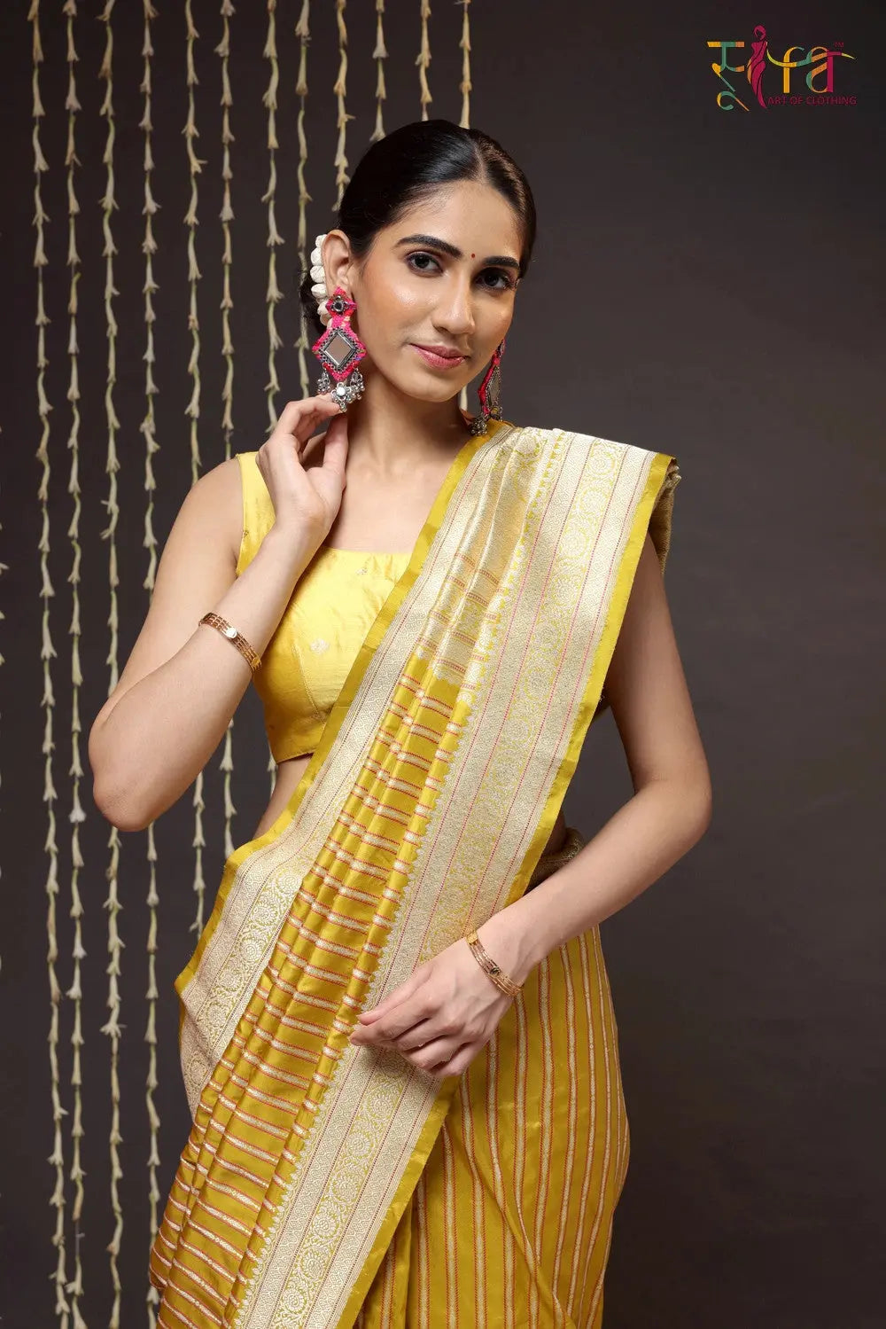 Tuscany Yellow Pure Silk Brocade Banarasi Saree-Sutra Art of Clothing