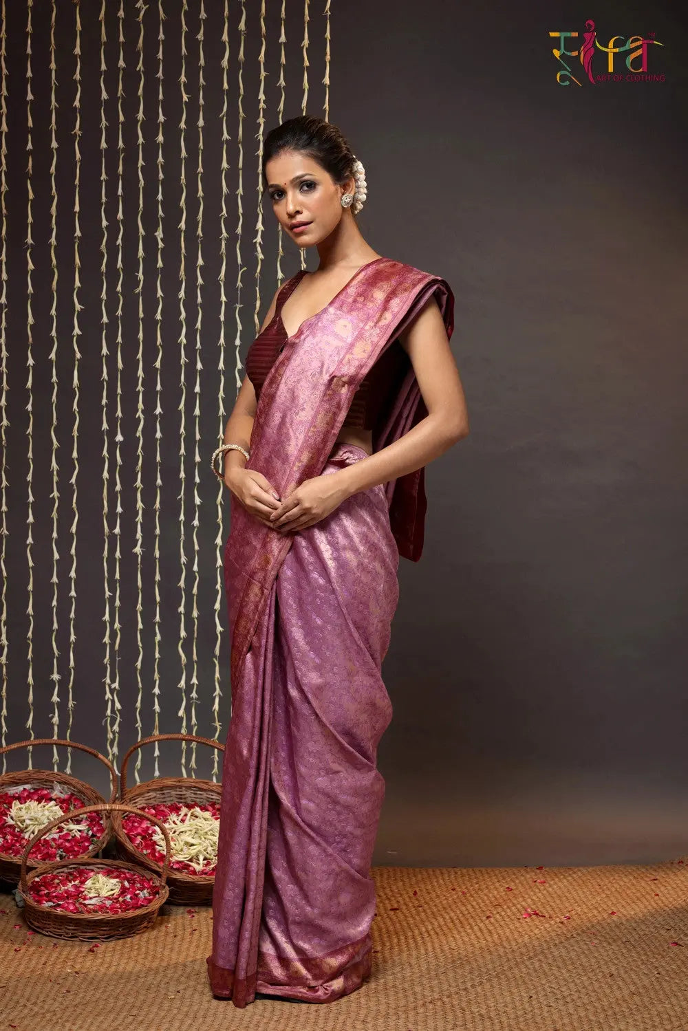 Purple Handloom Pure Silk Tanchoi Banarasi Saree-Sutra Art of Clothing
