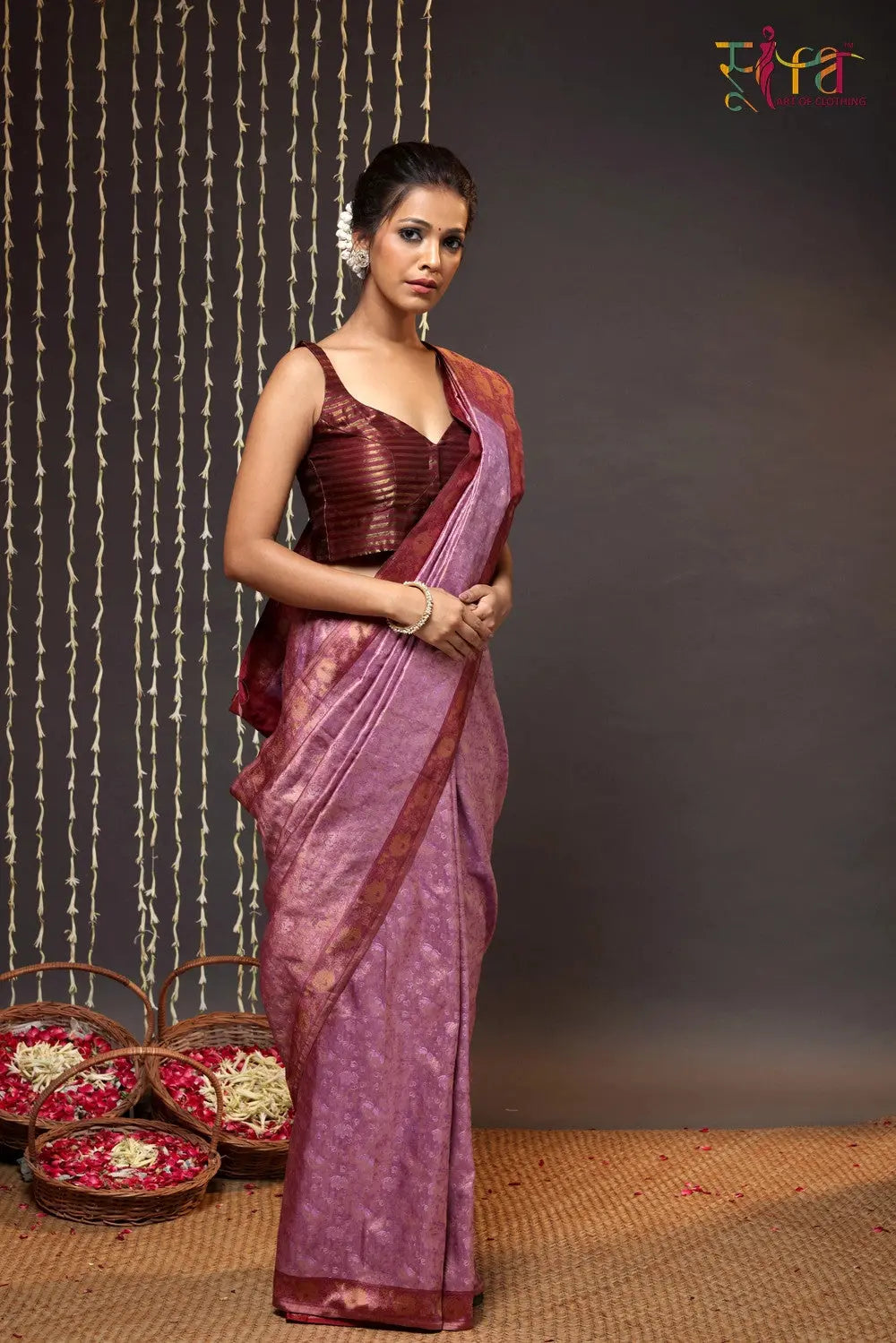 Purple Handloom Pure Silk Tanchoi Banarasi Saree-Sutra Art of Clothing