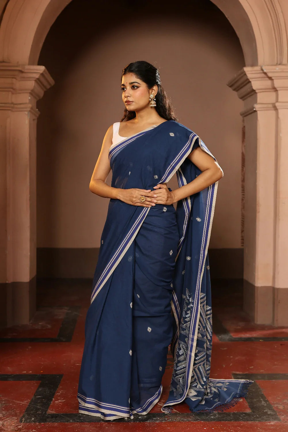 Handloom Navy Blue Pure Cotton Jamdani Saree-Sutra Art of Clothing