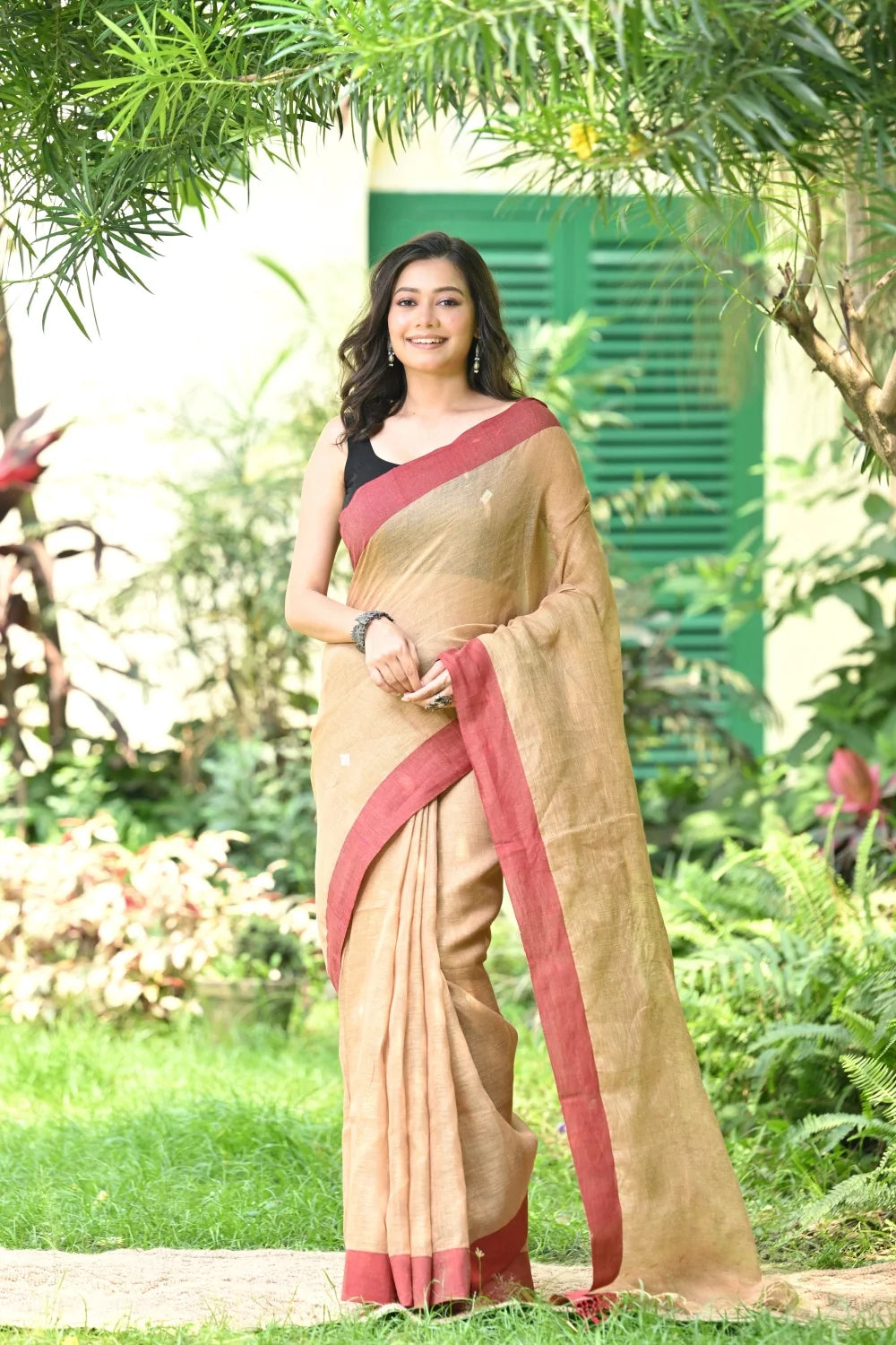 Handloom Sand Brown Pure Linen Jamdani Saree-Sutra Art of Clothing