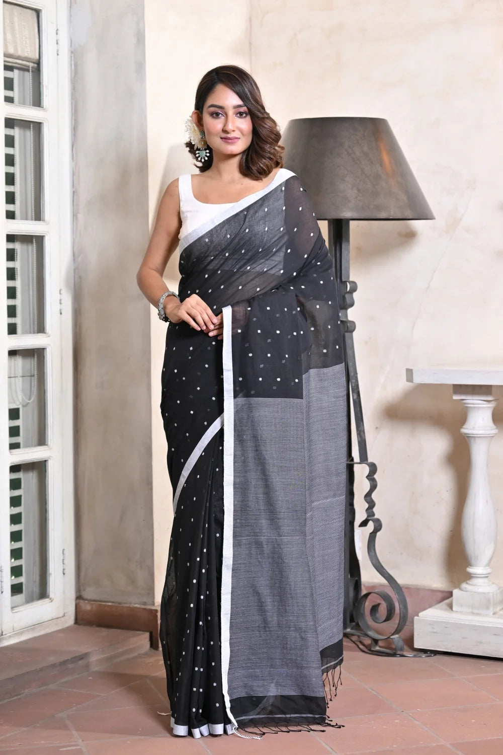 Handloom Black & White Soft Cotton Jamdani Saree-Sutra Art of Clothing