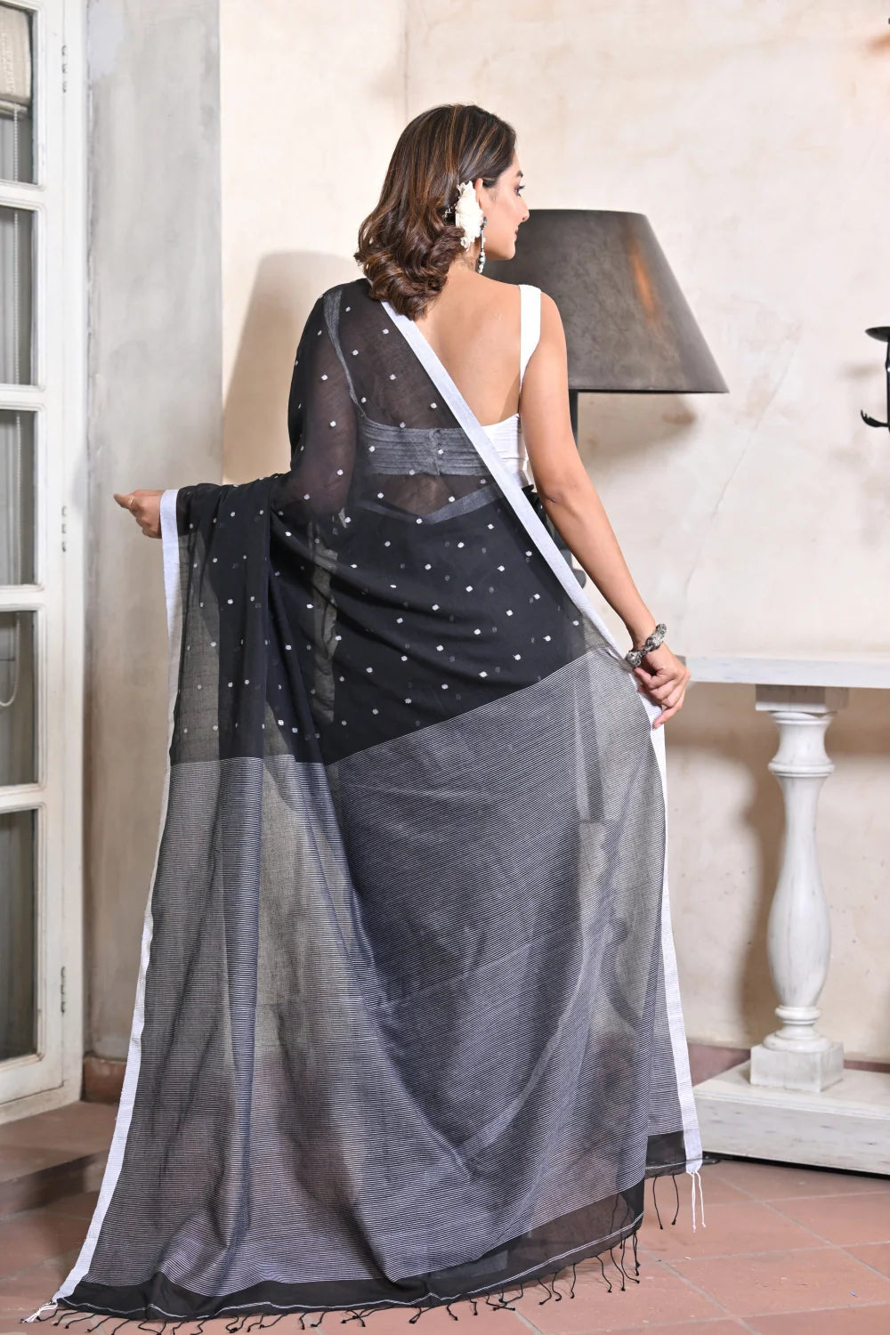 Handloom Black & White Soft Cotton Jamdani Saree-Sutra Art of Clothing