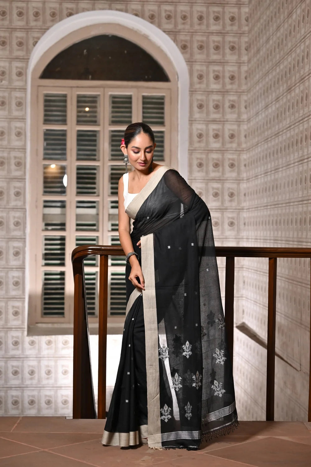 Handloom Black Soft Cotton Jamdani Saree-Sutra Art of Clothing