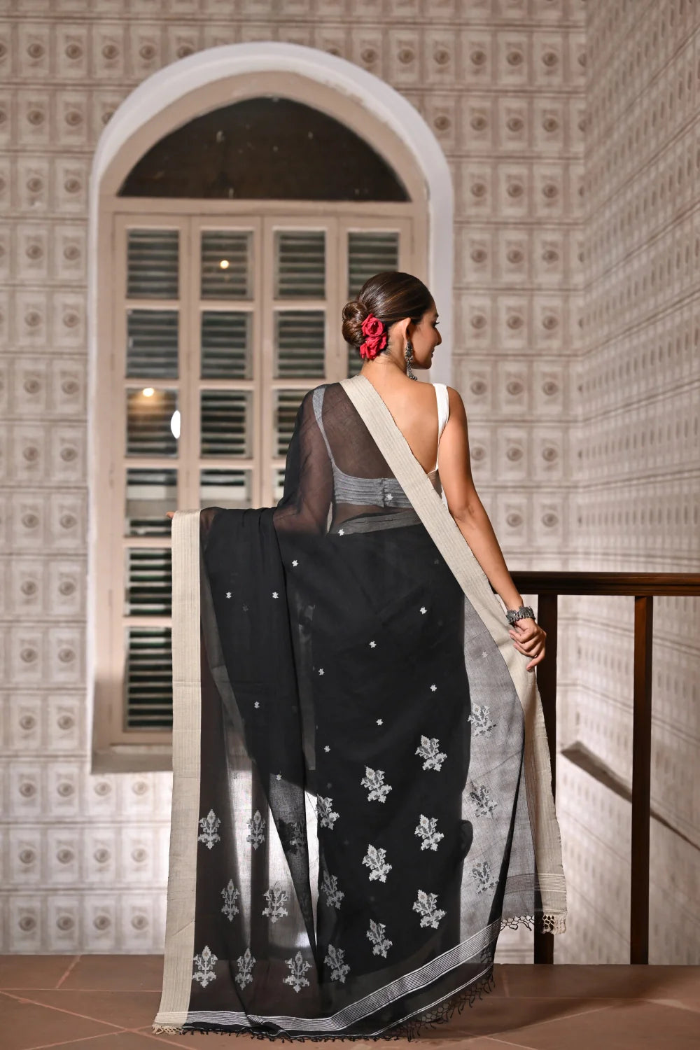 Handloom Black Soft Cotton Jamdani Saree-Sutra Art of Clothing