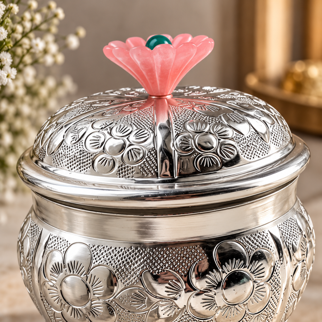 Silver Plated Floral Trinket Box | Jewellery & Keepsake Box | Artecasa - https://artecasa.in/