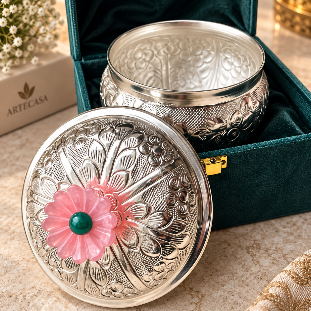 Silver Plated Floral Trinket Box | Jewellery & Keepsake Box | Artecasa - https://artecasa.in/