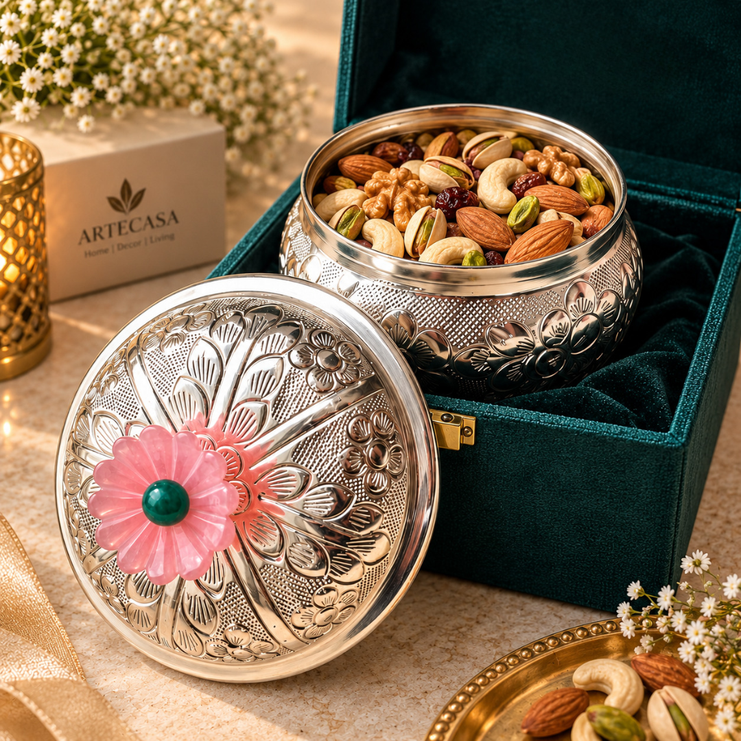 Silver Plated Floral Trinket Box | Jewellery & Keepsake Box | Artecasa - https://artecasa.in/