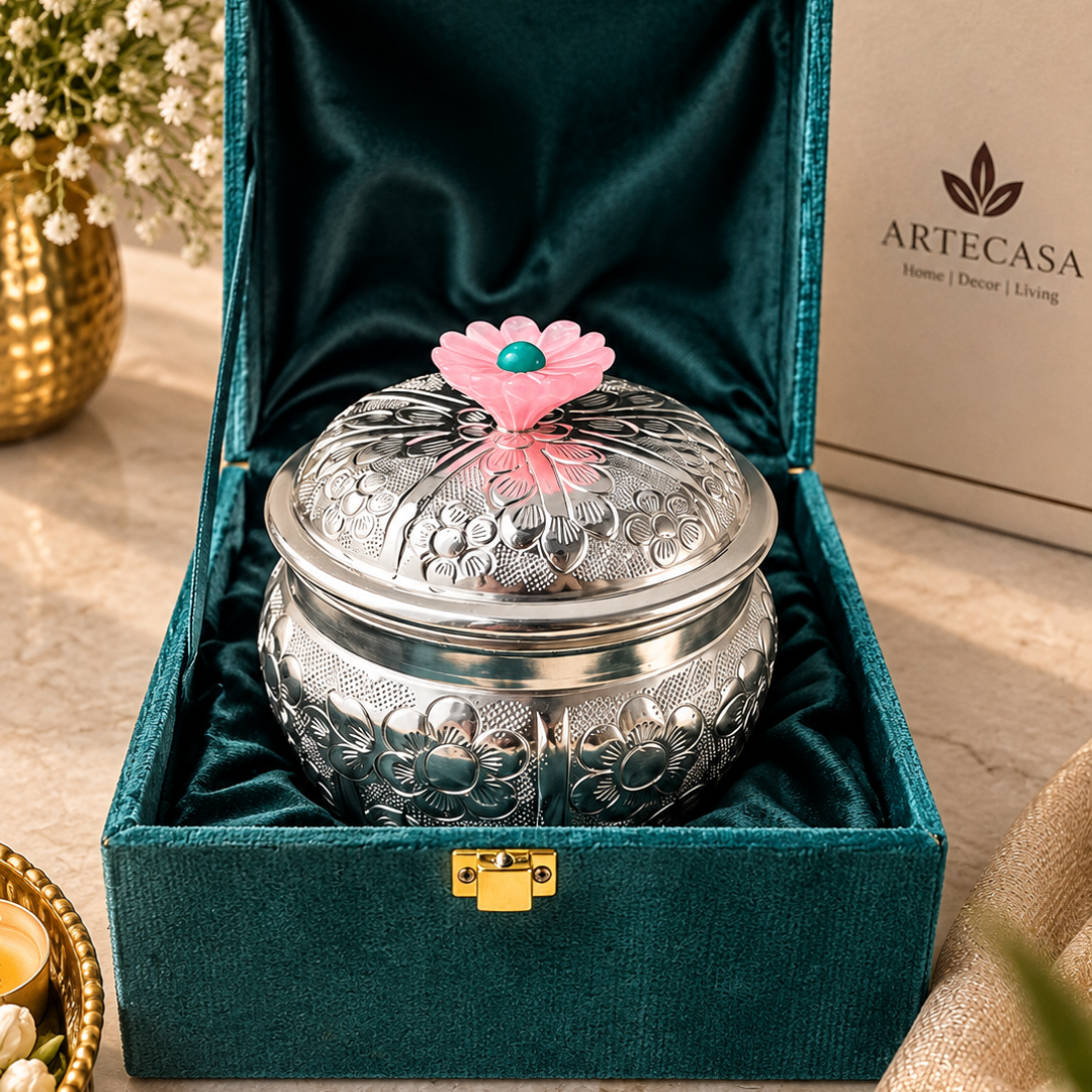 Silver Plated Floral Trinket Box | Jewellery & Keepsake Box | Artecasa - https://artecasa.in/