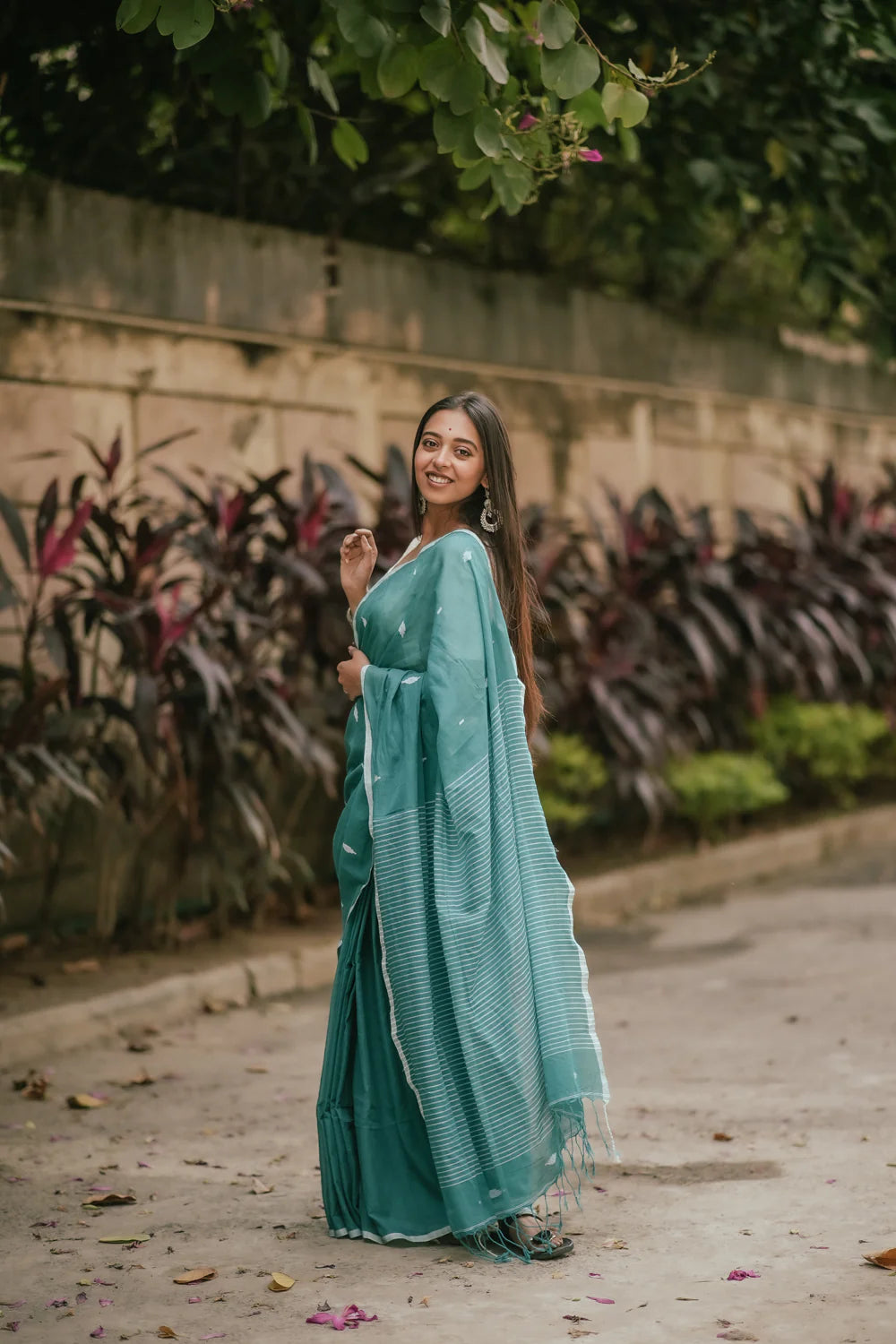 Handloom Aqua Green Mulmul Jamdani Saree-Sutra Art of Clothing