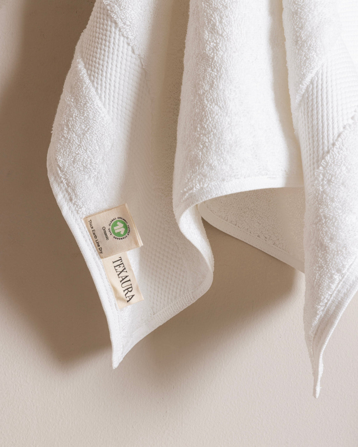White - Quintessential Towel Set of 4 - Texaura