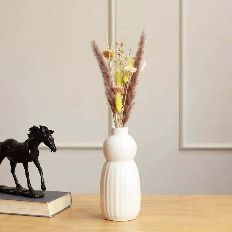 Aira Dried Flower Bunch Arrangement in Decorative Vase