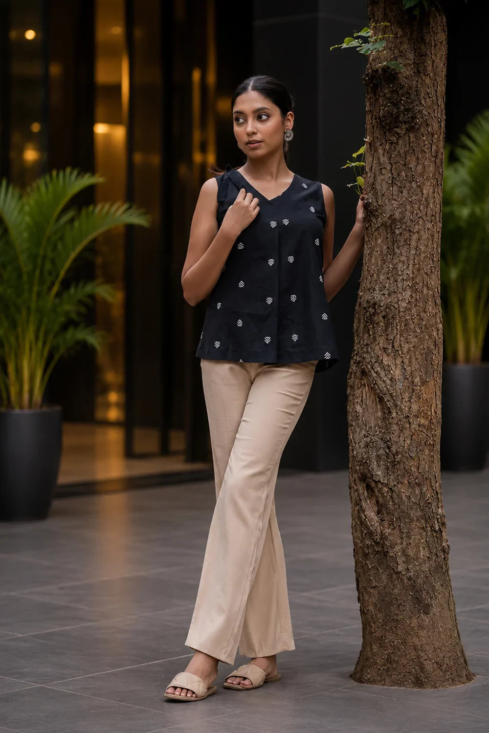 Black White Cotton Woven Top