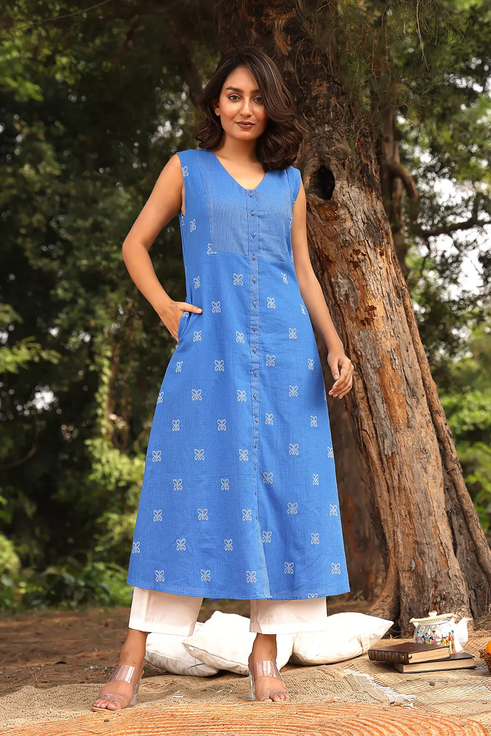 Blue Butterfly Woven Pure Cotton Kurta with White Malai Cotton Pant Set
